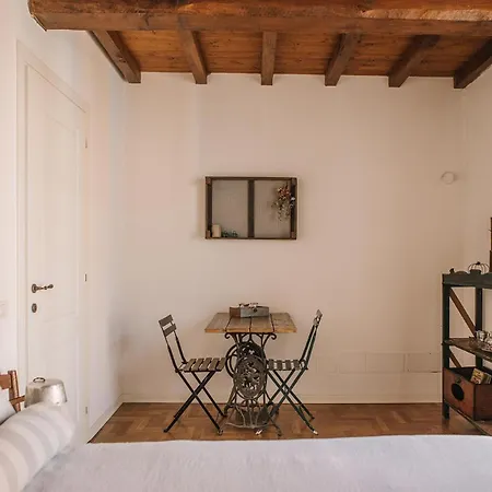 Giarola 25.2 Bed & Breakfast Cittanova (Modena)